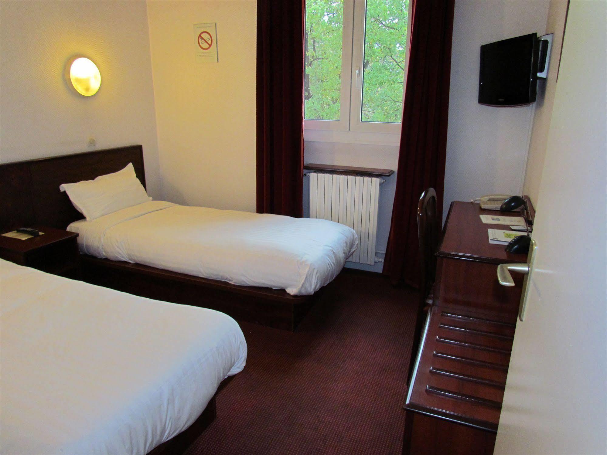 Hotel Du Parc Aulnay-sous-Bois Dış mekan fotoğraf