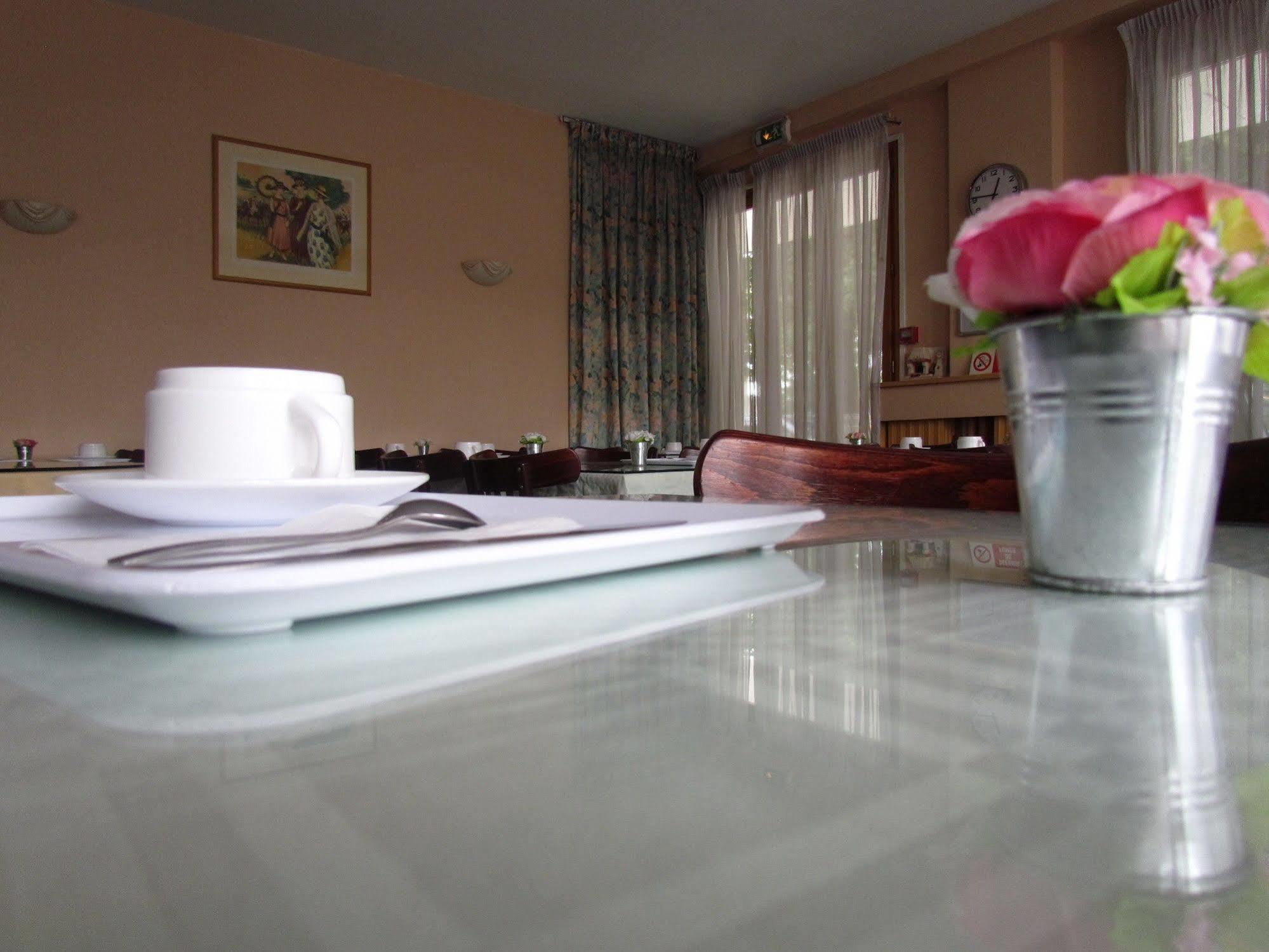 Hotel Du Parc Aulnay-sous-Bois Dış mekan fotoğraf